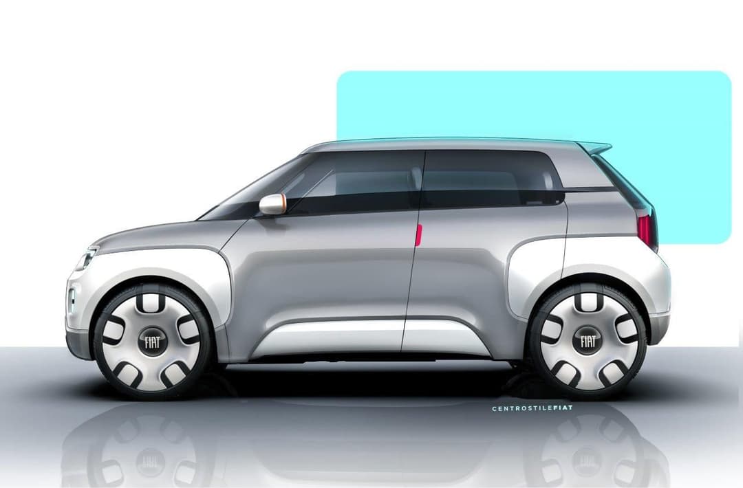 Concept-car Fiat Centoventi, petite citadine électrique blanche aux formes arrondies, vue de profil sur fond turquoise