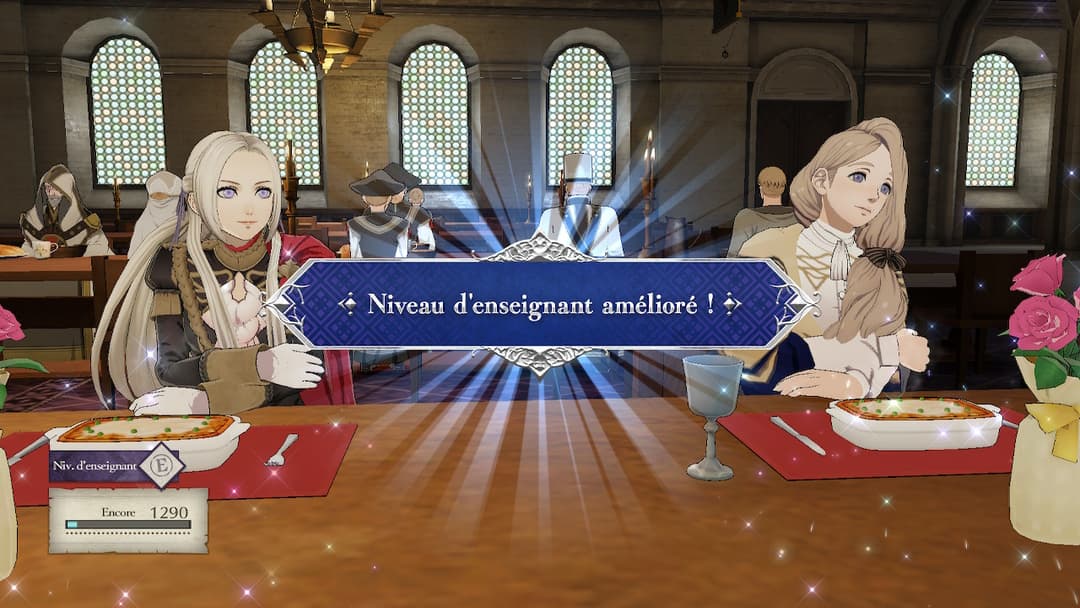 Deux personnages féminins assis à une table dans une salle d'académie militaire, avec un message de progression en français