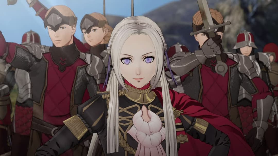 Personnage féminin aux cheveux blancs et yeux violets en armure noire et rouge, entouré de soldats en tenue militaire assortie dans Fire Emblem: Three Houses