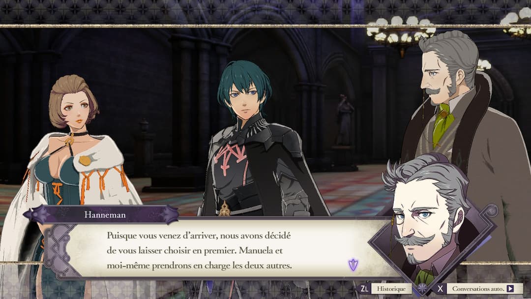 Capture d'écran de Fire Emblem: Three Houses montrant quatre personnages dans un château et un dialogue en français