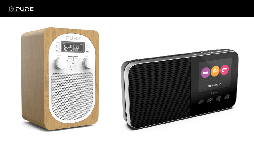 Deux radios numériques PURE : Move T4 en bois naturel et blanc, Evoke H2 noire avec écran coloré