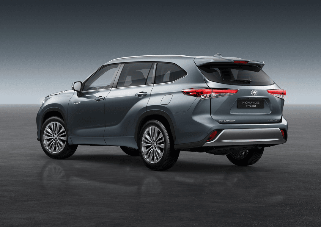 Toyota Highlander Hybrid gris de profil sur fond neutre, SUV sept places avec moteur hybride 248 ch