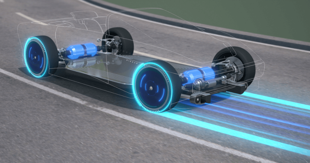 Concept de véhicule électrique Nissan avec châssis transparent, moteurs bleus et détails luminescents cyan sur une piste de test