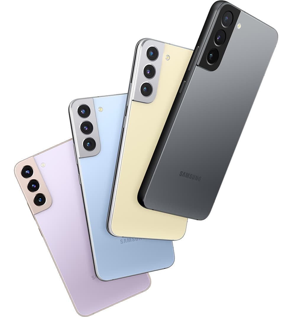 Samsung Galaxy S22 en différents coloris alignés en cascade : rose, bleu ciel, jaune pâle et gris anthracite