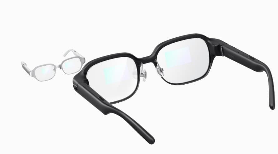 OPPO Air Glass 2, lunettes connectées noires avec verres transparents et monture fine, affichées en trois variantes de tailles