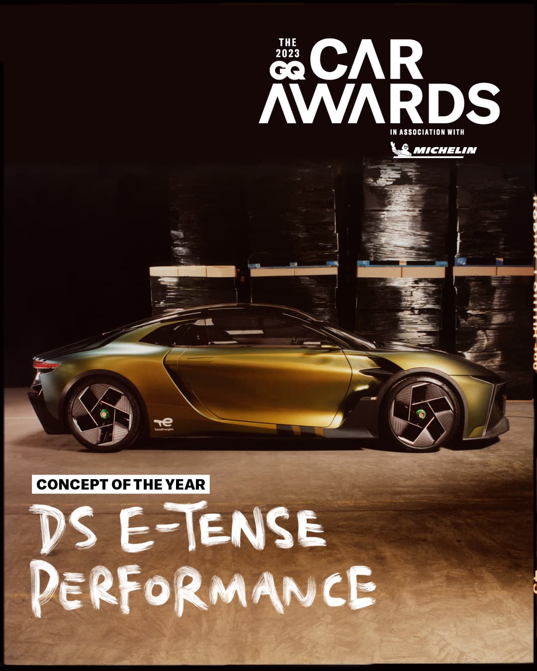DS E-TENSE Performance, concept électrique doré aux formes aérodynamiques, présenté aux GQ Car Awards 2023