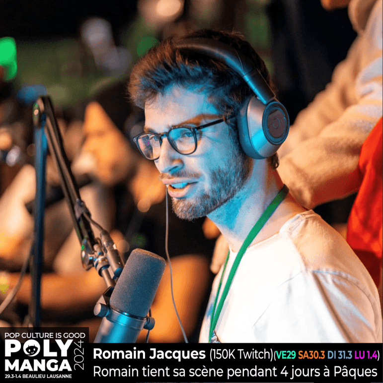 Romain Jacques, streamer avec 150k followers sur Twitch, en streaming au festival Polymanga avec micro et casque audio