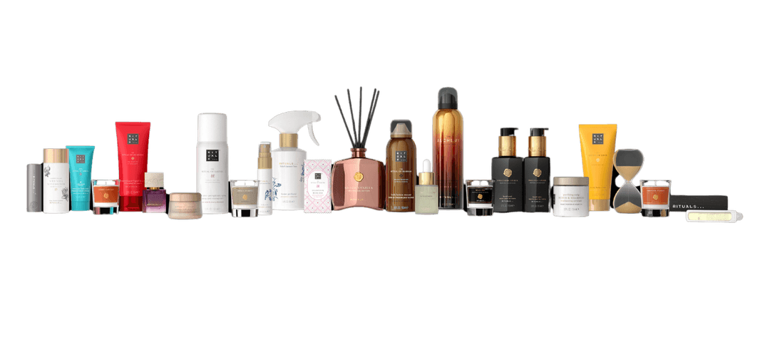 Sélection de produits de luxe RITUALS alignés en rangée, incluant soins, parfums, bougies et accessoires pour la maison
