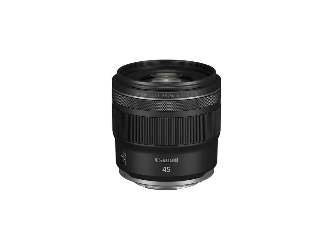Objectif Canon RF 45 mm F1.2 STM noir, monté sur baïonnette métallique, avec diaphragme circulaire à 9 lamelles