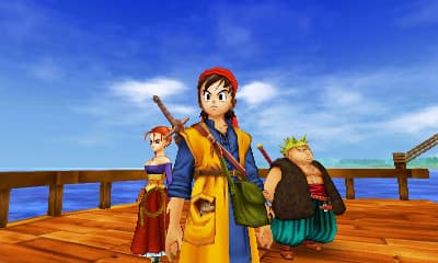 Yangus et ses compagnons de Dragon Quest VIII debout sur un ponton en bois face à l'océan bleu
